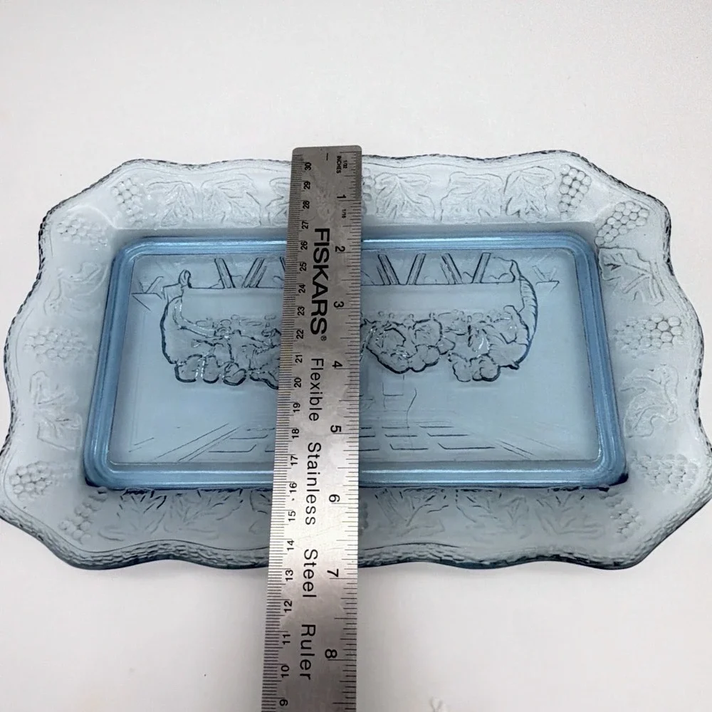 VTG Tiara Indiana Glass Light Blue Serving Tray Last Supper Relief Scalloped
